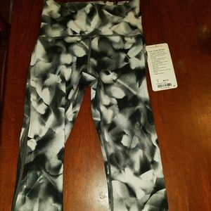 Lululemon train times pants